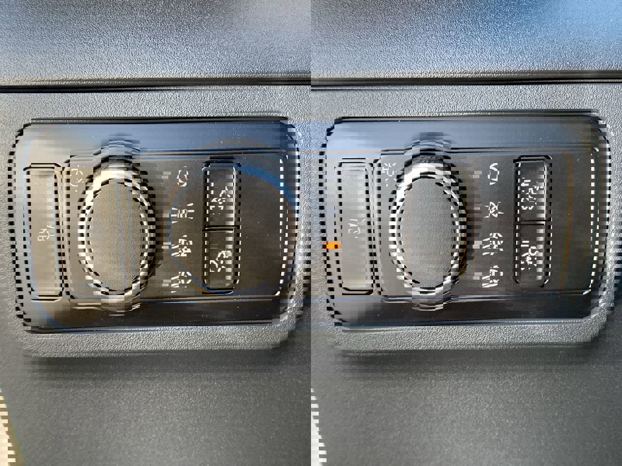 New 2025 Ford Mustang Convertible image 33