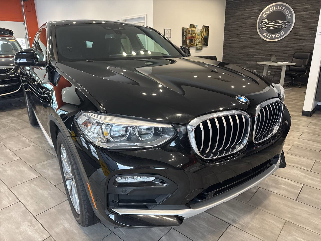 Used 2019 BMW X4 xDrive30i w/ Convenience Package image 2