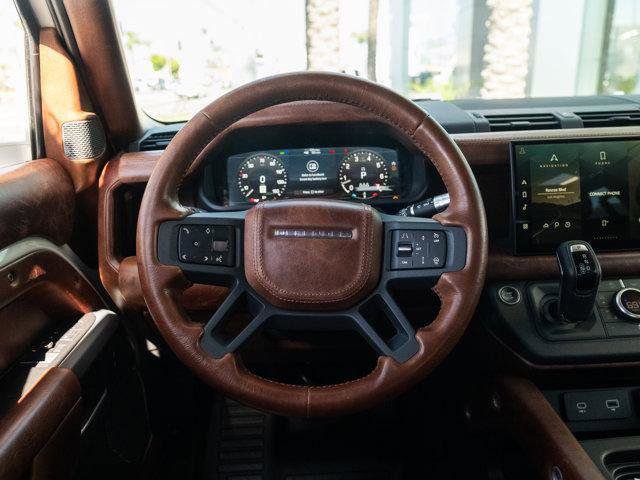 Used 2022 Land Rover Defender 90 X-Dynamic HSE image 18