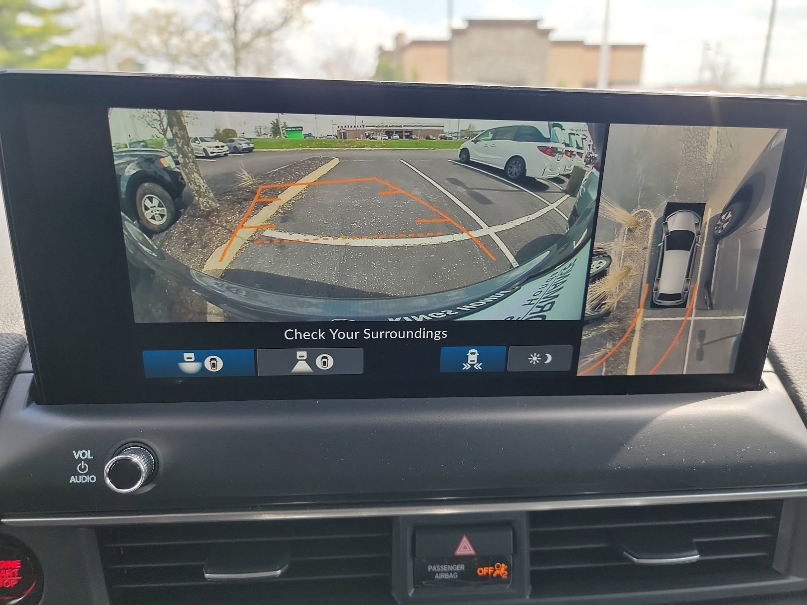 New 2026 Honda Pilot Touring image 23