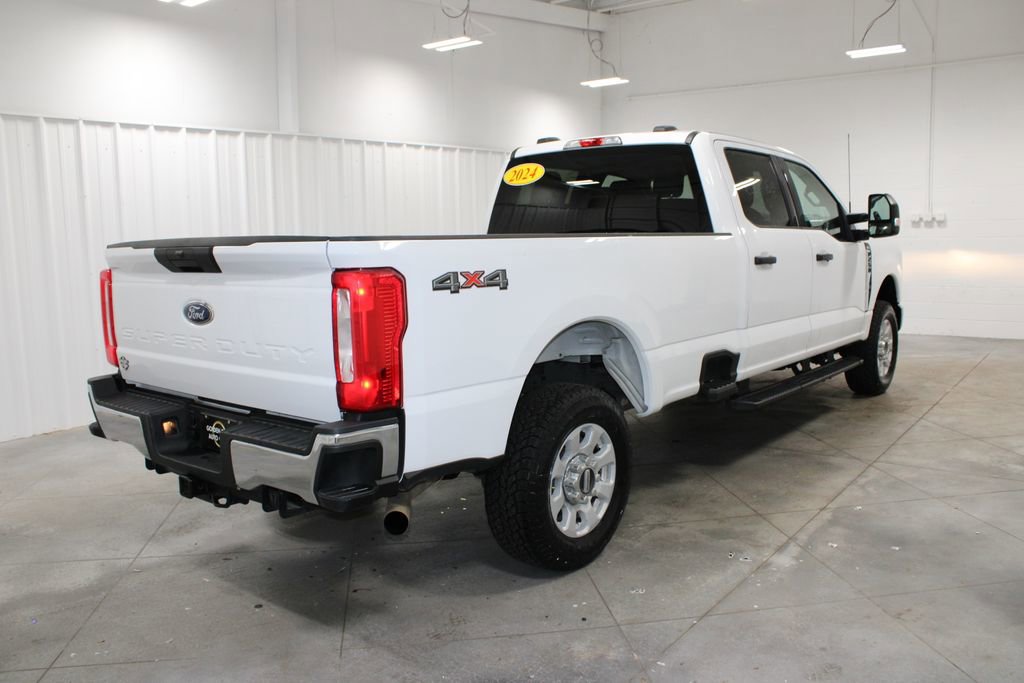 Used 2024 Ford F250 XLT image 9