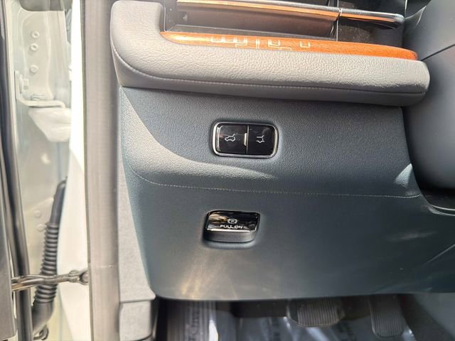 Used 2025 Lincoln Navigator L Black Label image 29