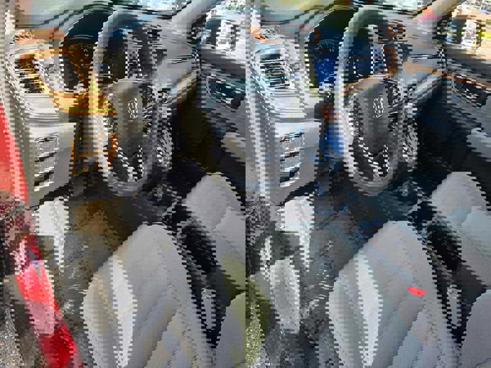 Used 2019 Honda CR-V EX image 7