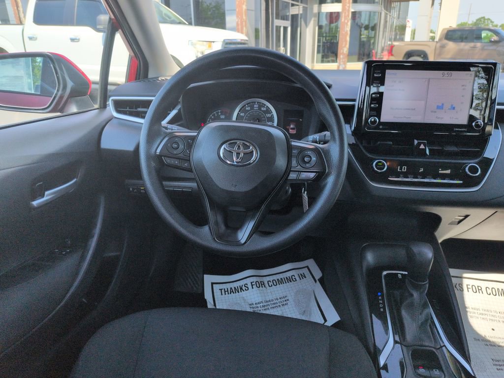 Used 2021 Toyota Corolla LE FWD image 13