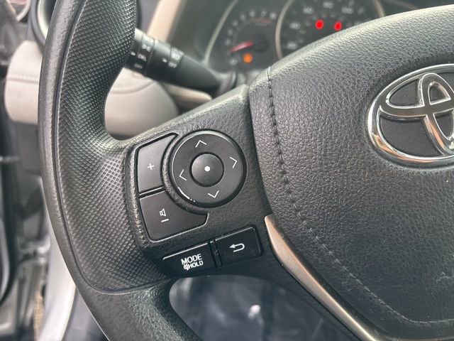 Used 2015 Toyota RAV4 XLE image 23