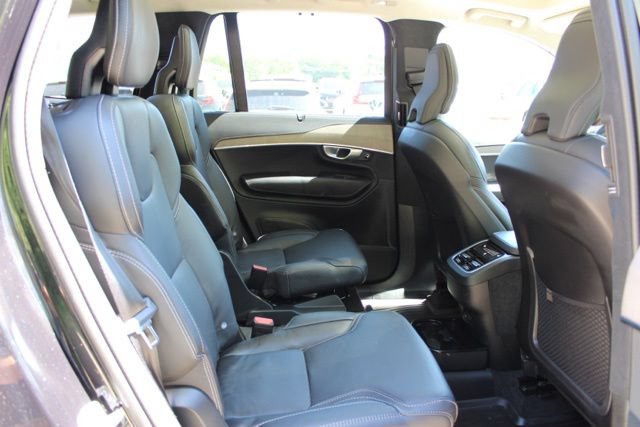 Used 2024 Volvo XC90 B6 Ultimate w/ Lounge Package AWD/4WD image 19