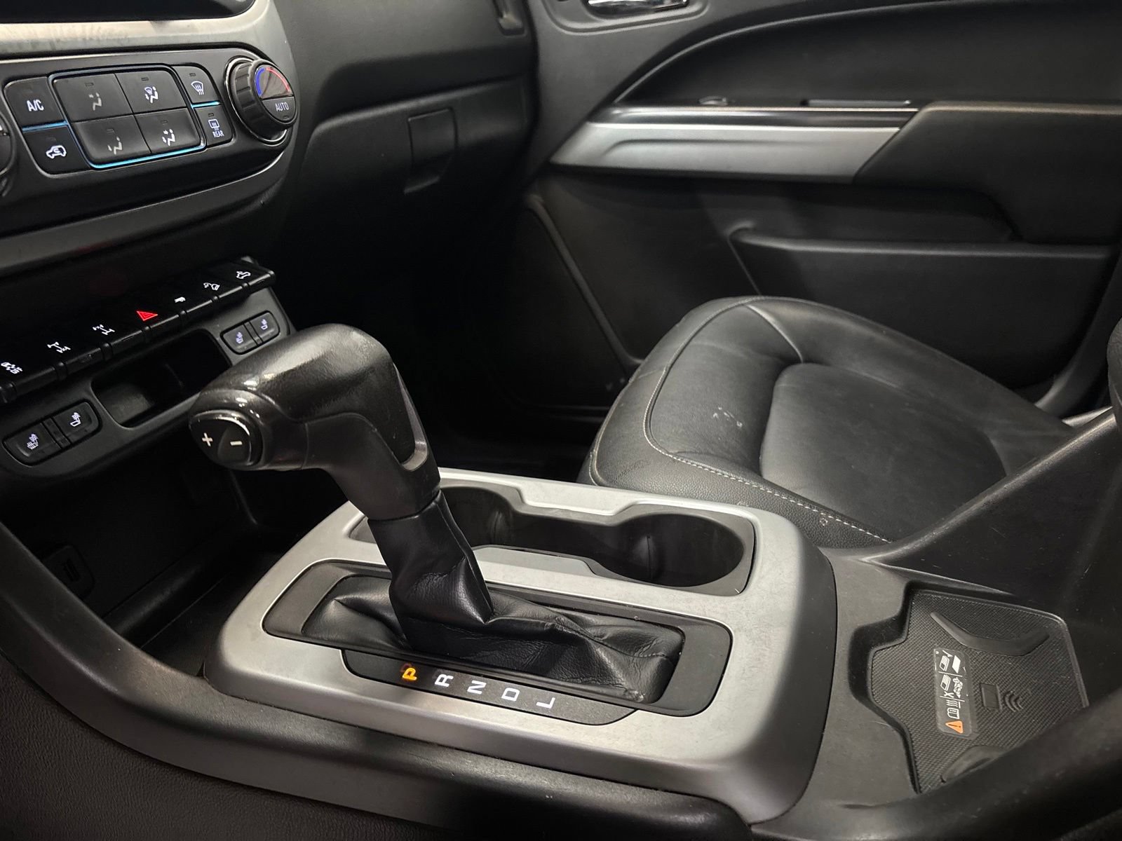 Used 2019 Chevrolet Colorado ZR2 AWD/4WD image 19