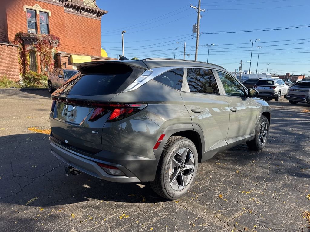 New 2026 Hyundai Tucson SEL image 7