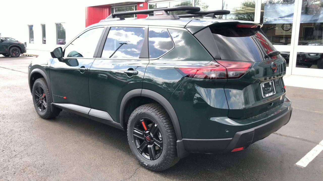 New 2026 Nissan Rogue SV AWD/4WD image 5
