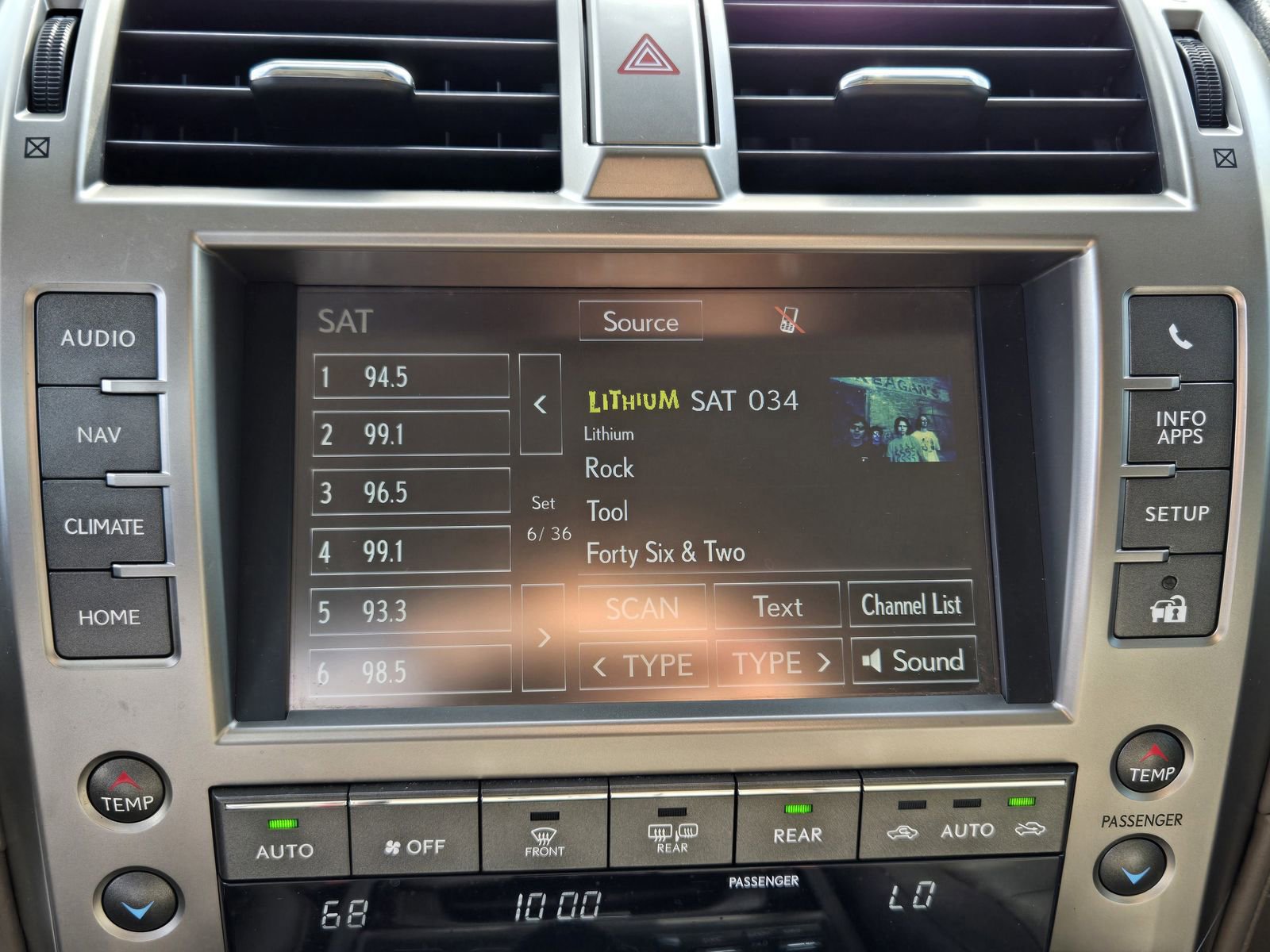Used 2018 Lexus GX 460 Premium image 14