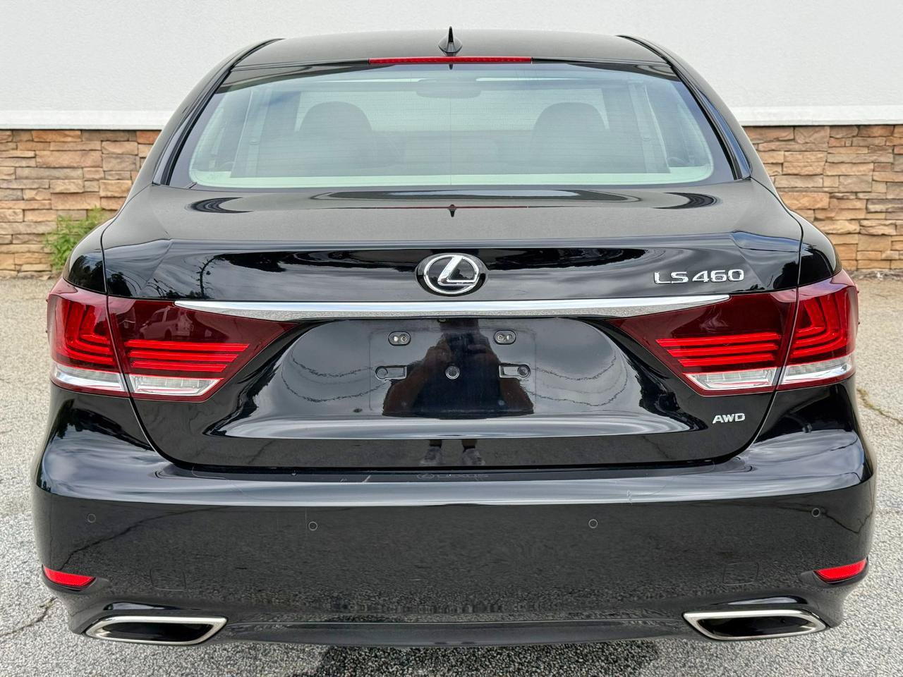 Used 2014 Lexus LS 460 AWD w/ Comfort Package image 6