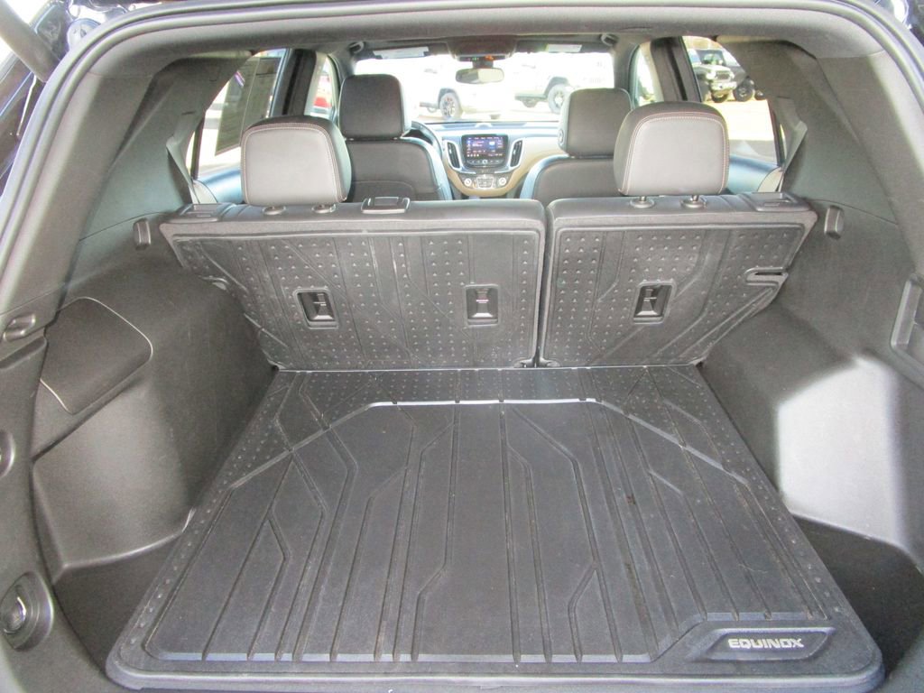 Used 2022 Chevrolet Equinox Premier image 13