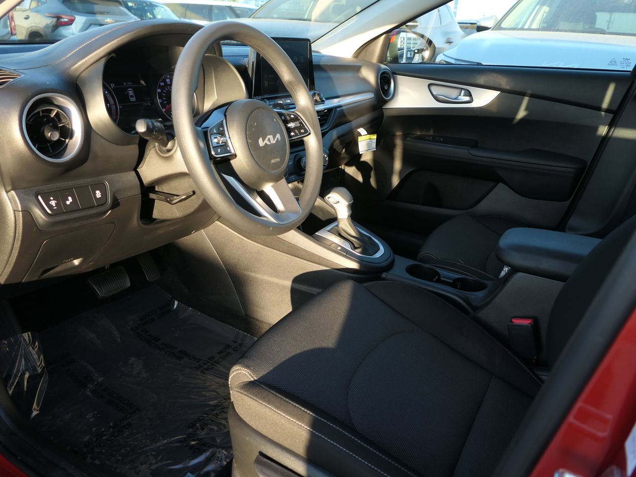 Used 2023 Kia Forte LXS w/ LXS Technology Package image 11
