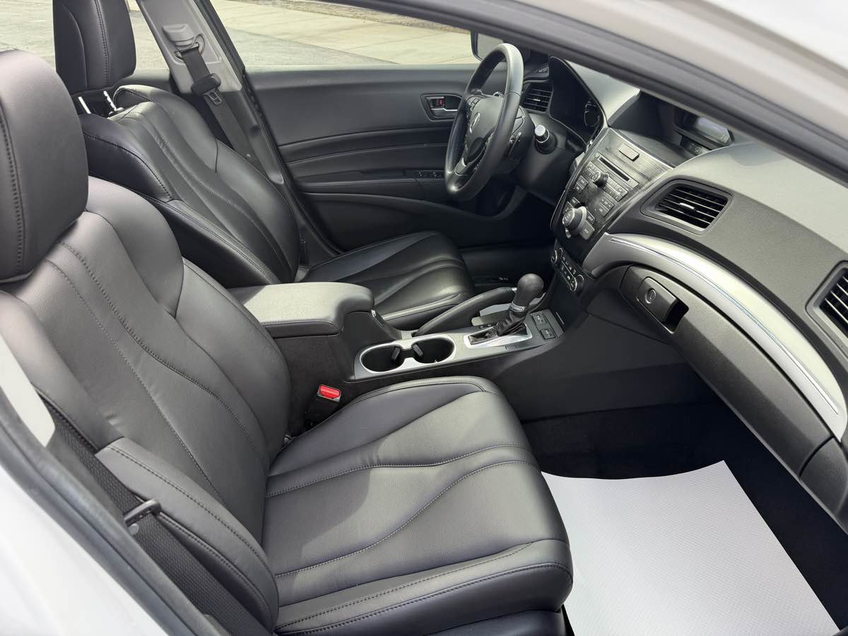 Used 2022 Acura ILX image 18
