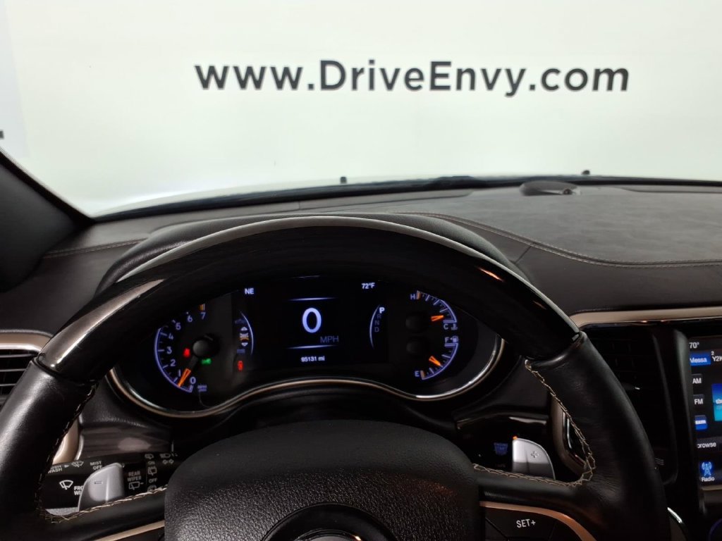 Used 2017 Jeep Grand Cherokee Overland AWD/4WD image 24