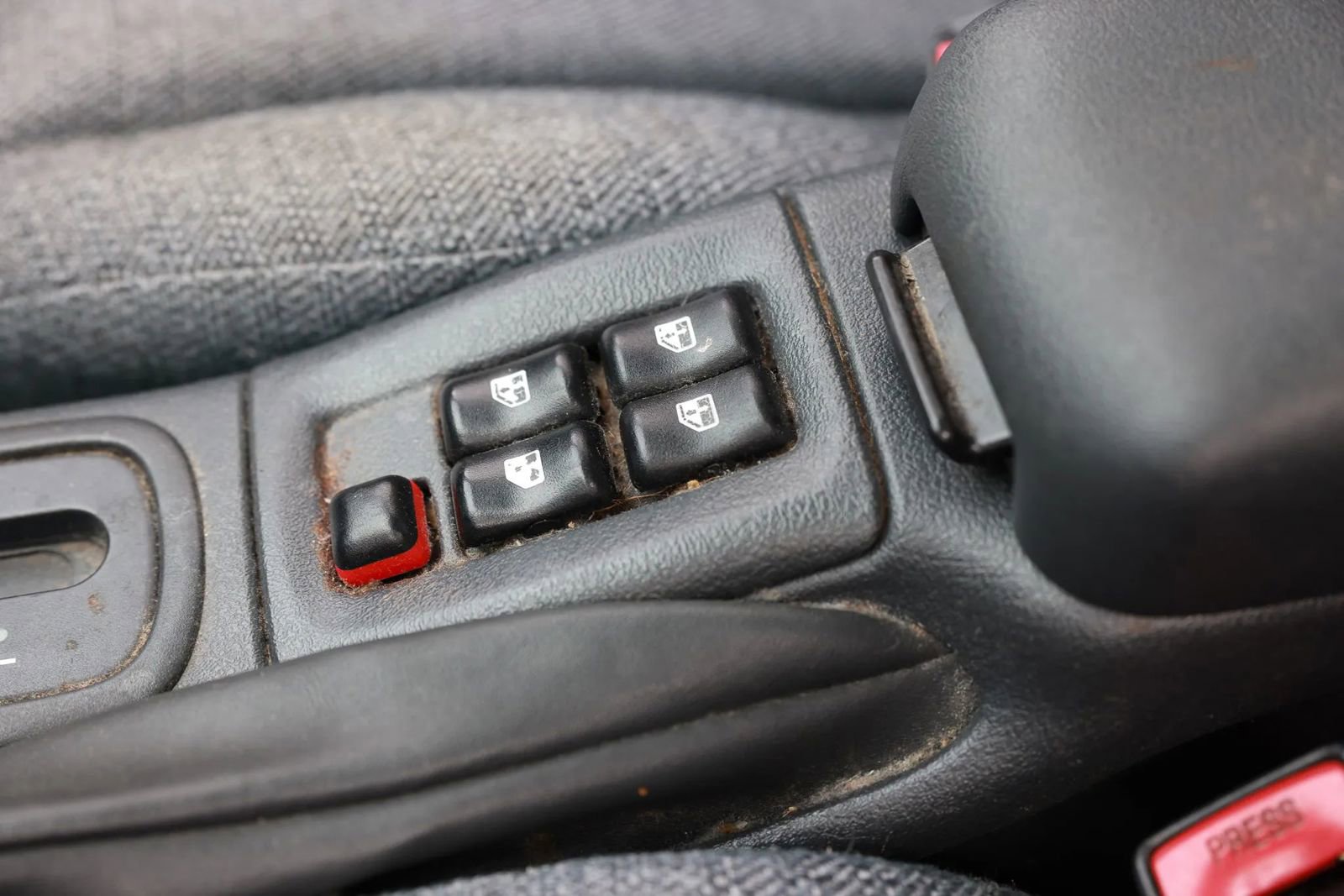 Used 2005 Chevrolet Cavalier Sedan 4D w/ Preferred Equipment Group image 38