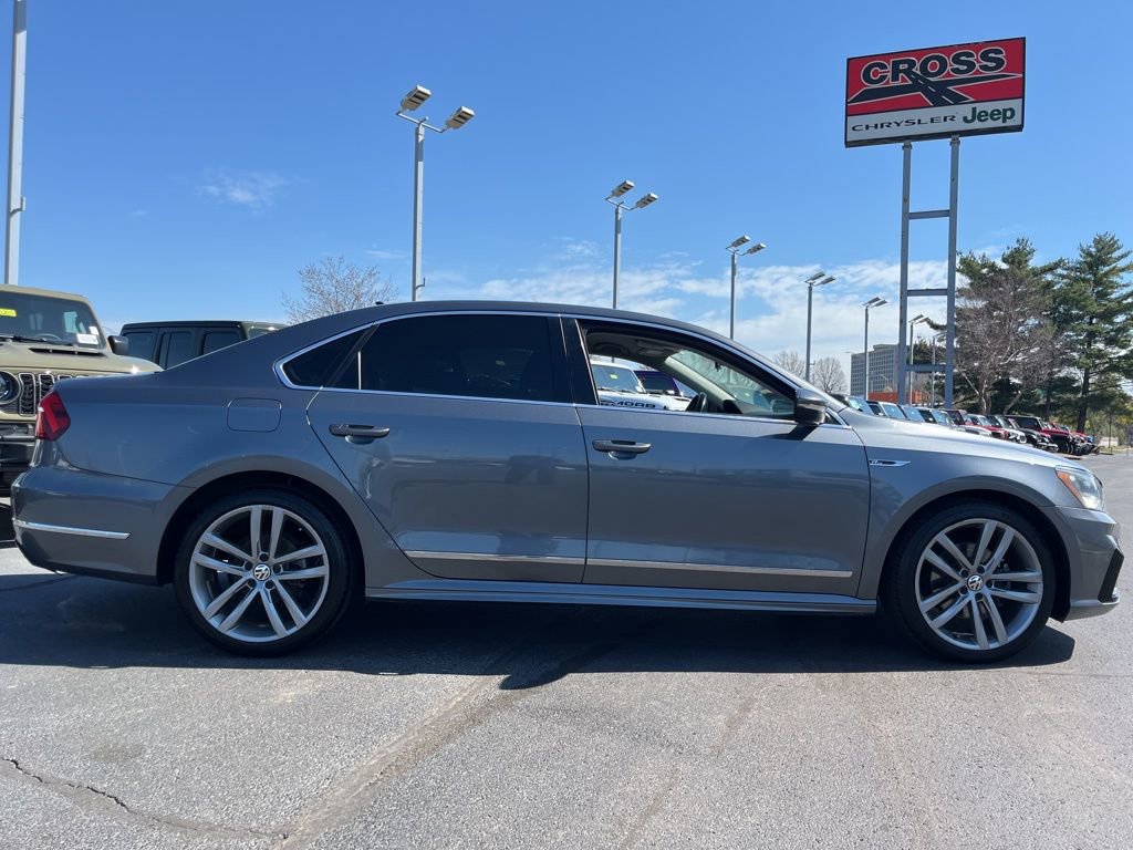 Used 2017 Volkswagen Passat 1.8T R-Line image 67