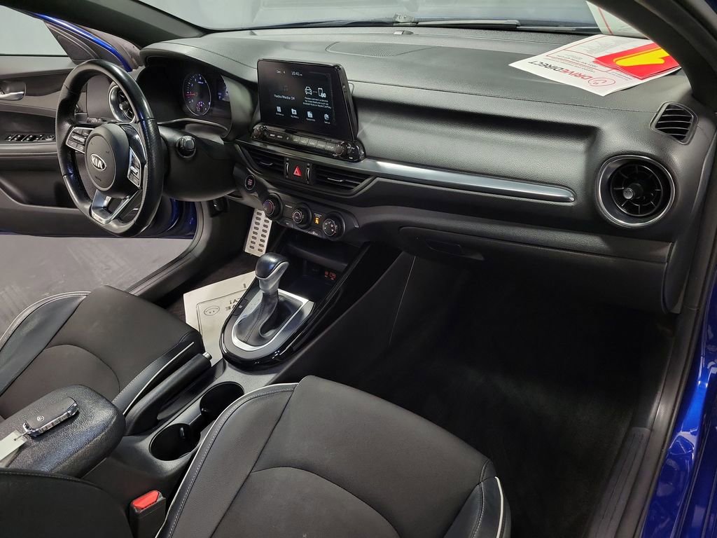 Used 2021 Kia Forte GT-Line w/ GT-Line Premium Package image 22