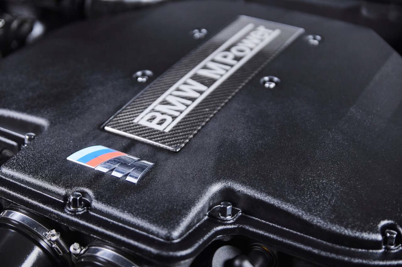 Used 2003 BMW M5 RWD image 86
