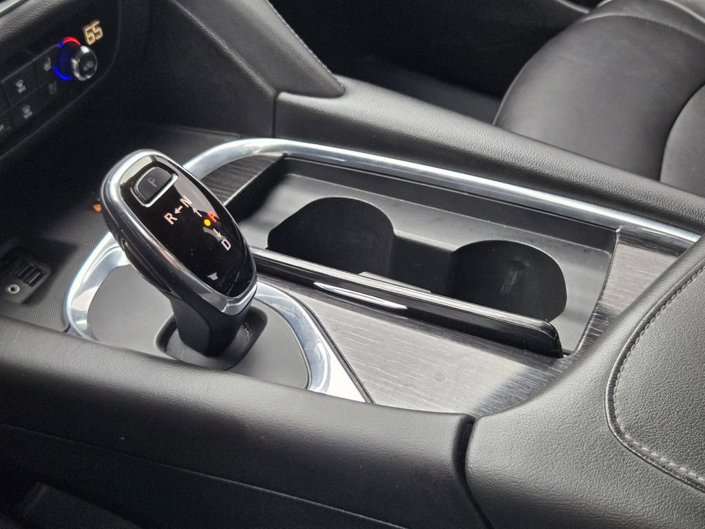 Used 2021 Buick Enclave Avenir w/ Avenir Technology Package FWD image 19