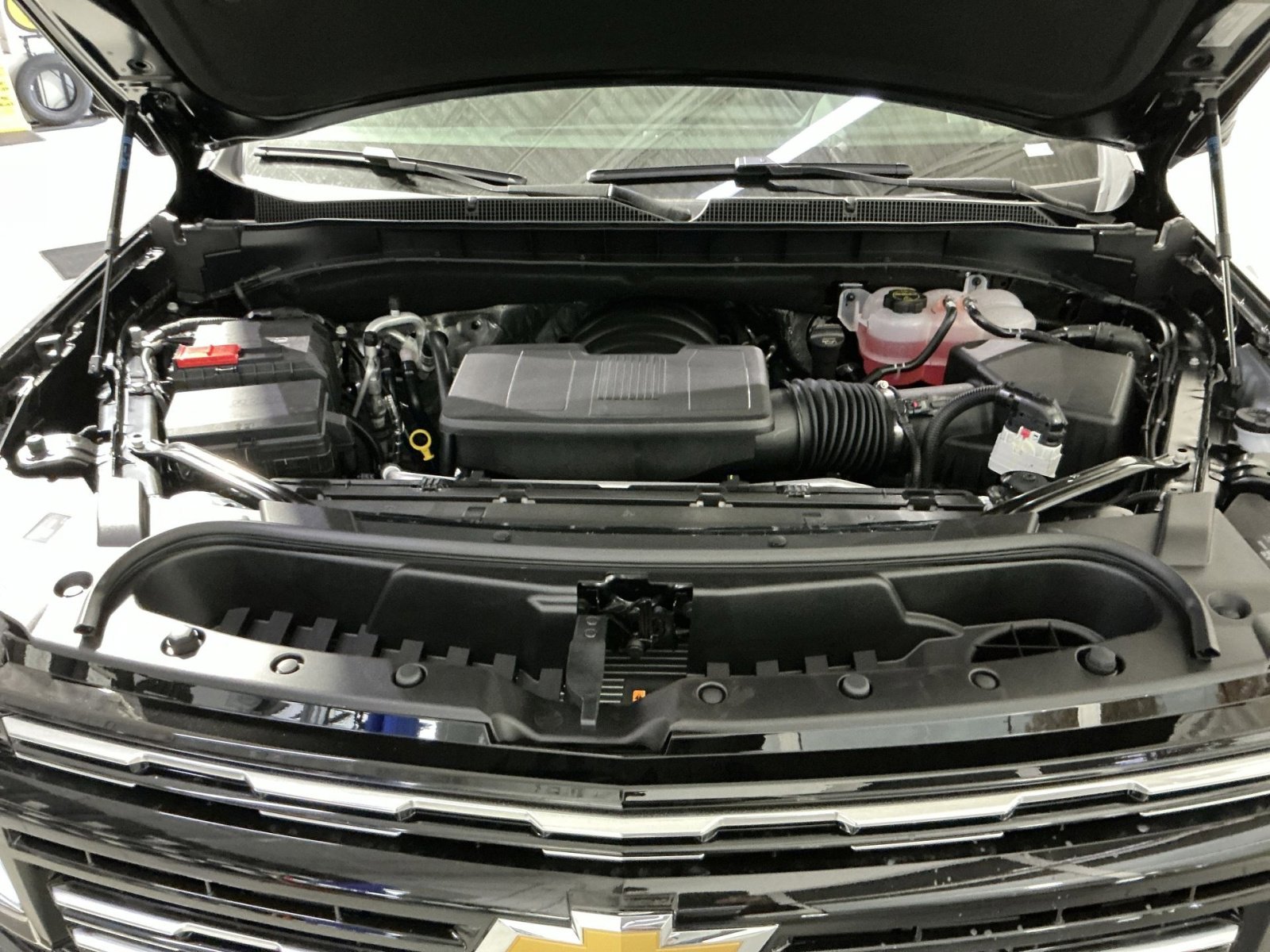 New 2026 Chevrolet Tahoe High Country w/ Sun And Tow Package image 36