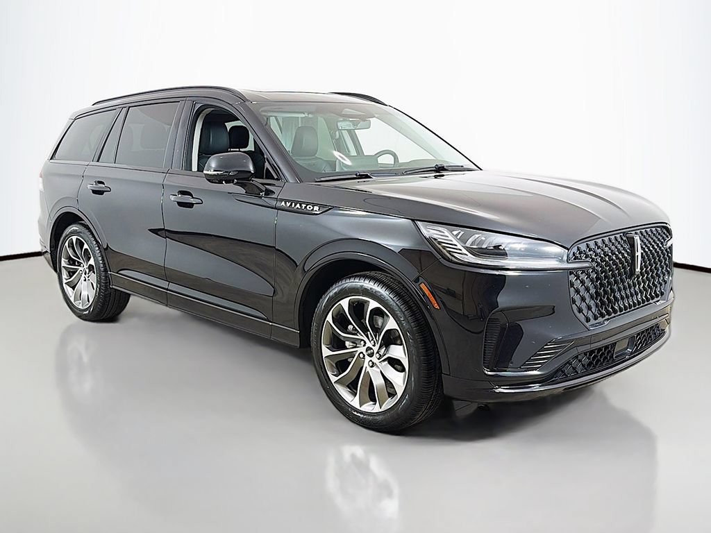 Used 2025 Lincoln Aviator AWD w/ Jet Appearance Package image 46