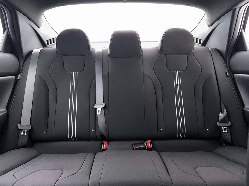 New 2026 Hyundai Elantra SEL FWD image 16