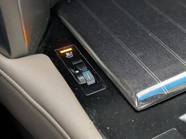 Used 2021 Lexus GX 460 Premium w/ Premium Package image 18