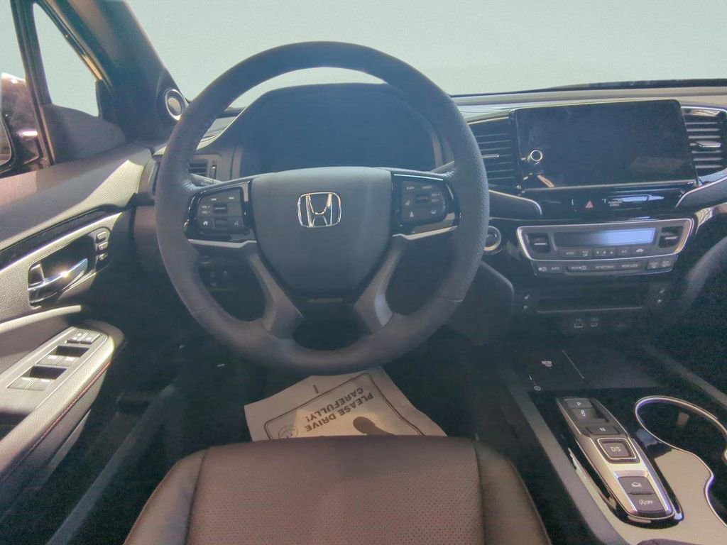 New 2026 Honda Ridgeline Black Edition image 15