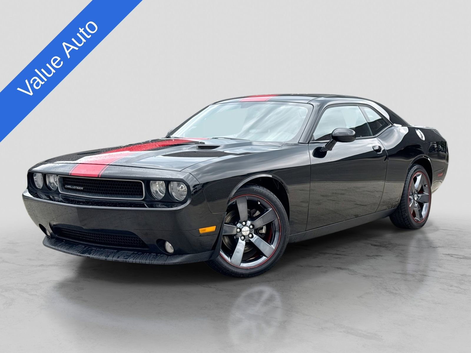 Used 2013 Dodge Challenger SXT