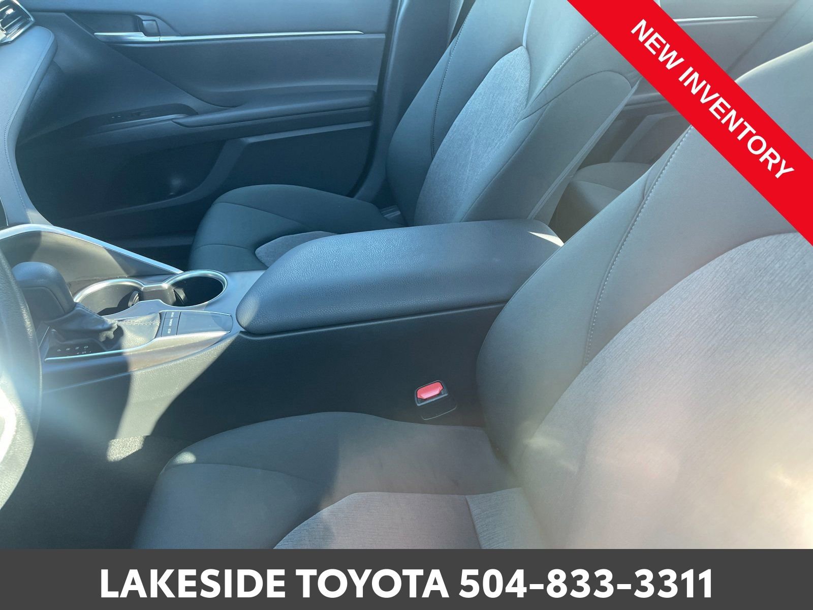 Used 2024 Toyota Camry LE image 9