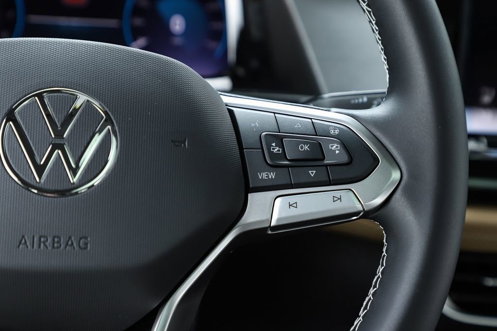 New 2026 Volkswagen Atlas Cross Sport SE image 61