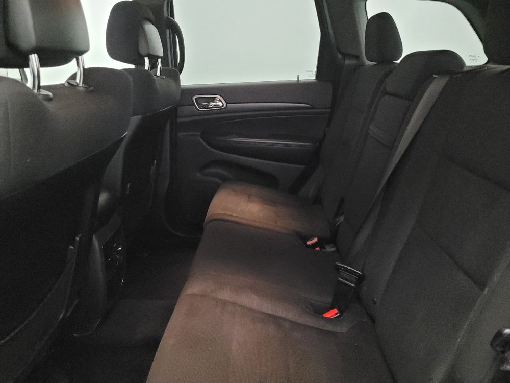 Used 2016 Jeep Grand Cherokee Laredo w/ Quick Order Package 23E image 18