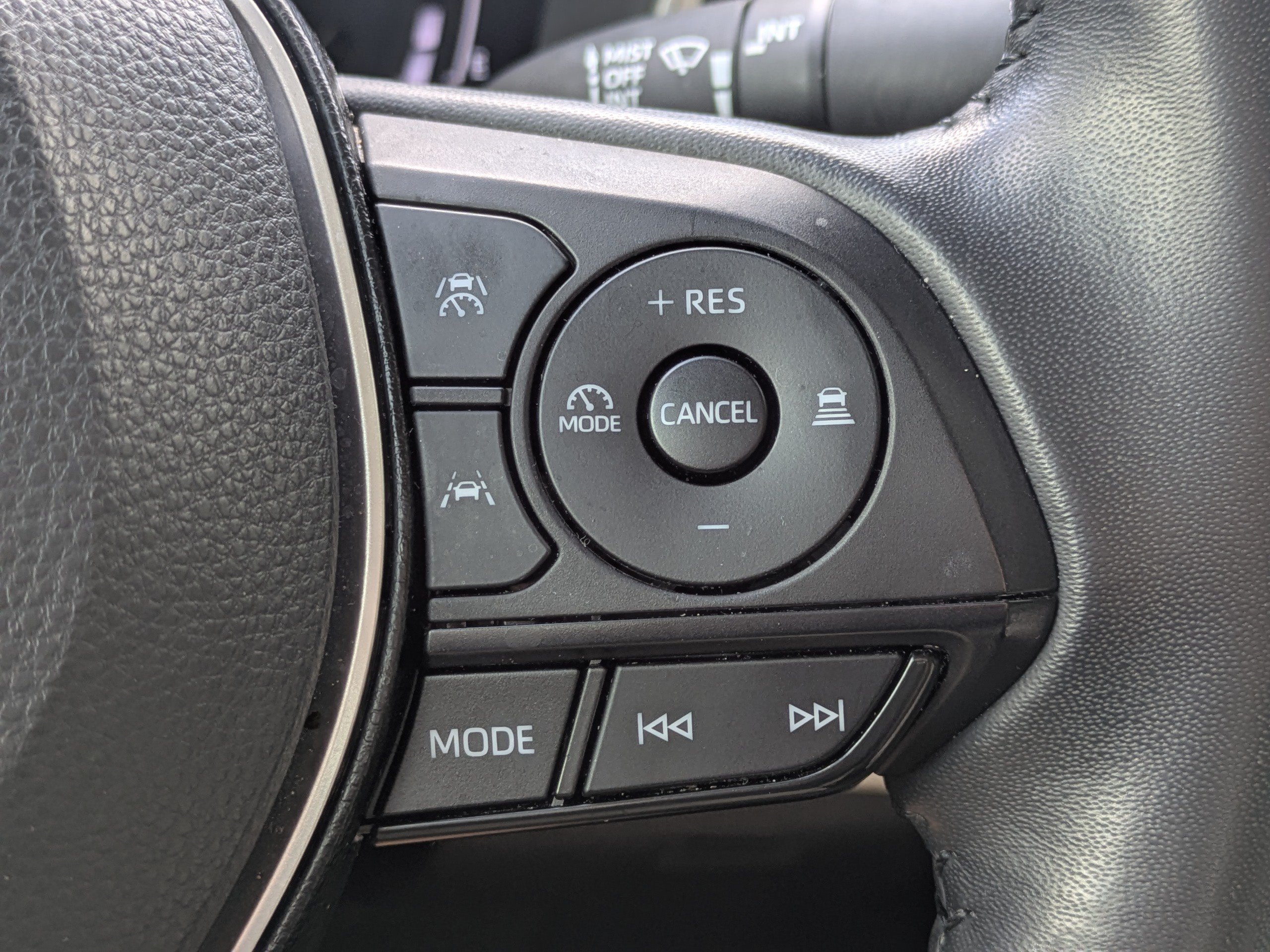 Used 2024 Toyota Corolla XLE FWD image 22