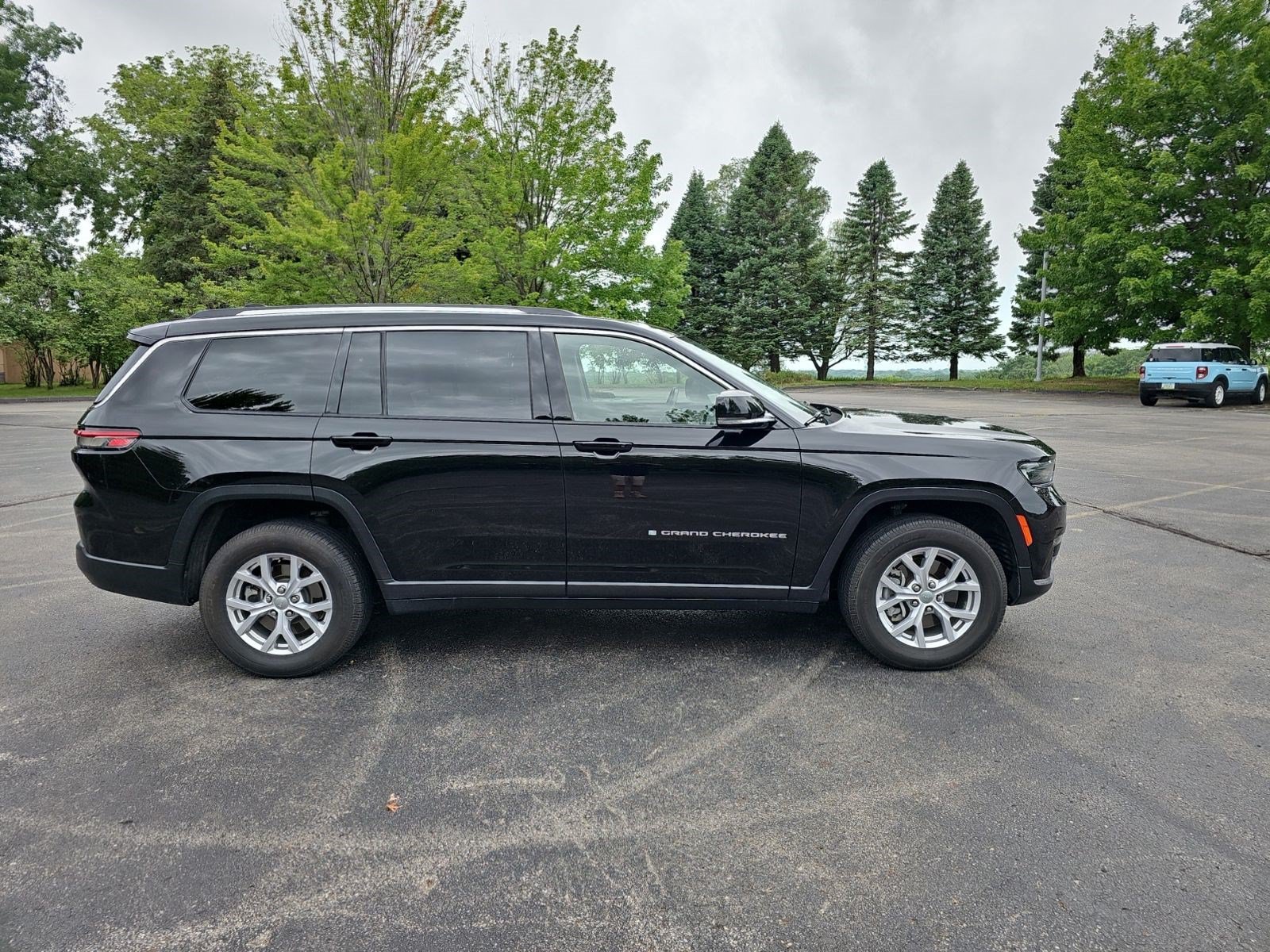 Used 2021 Jeep Grand Cherokee L Limited AWD/4WD image 7