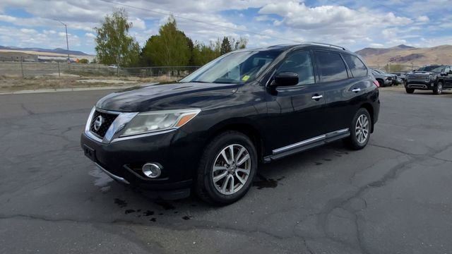 Used 2016 Nissan Pathfinder SL w/ SL Tech Package AWD/4WD image 4