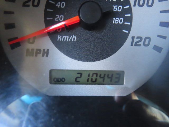 Used 2004 Nissan Frontier XE w/ (BGP) Basic Gear Pkg image 24