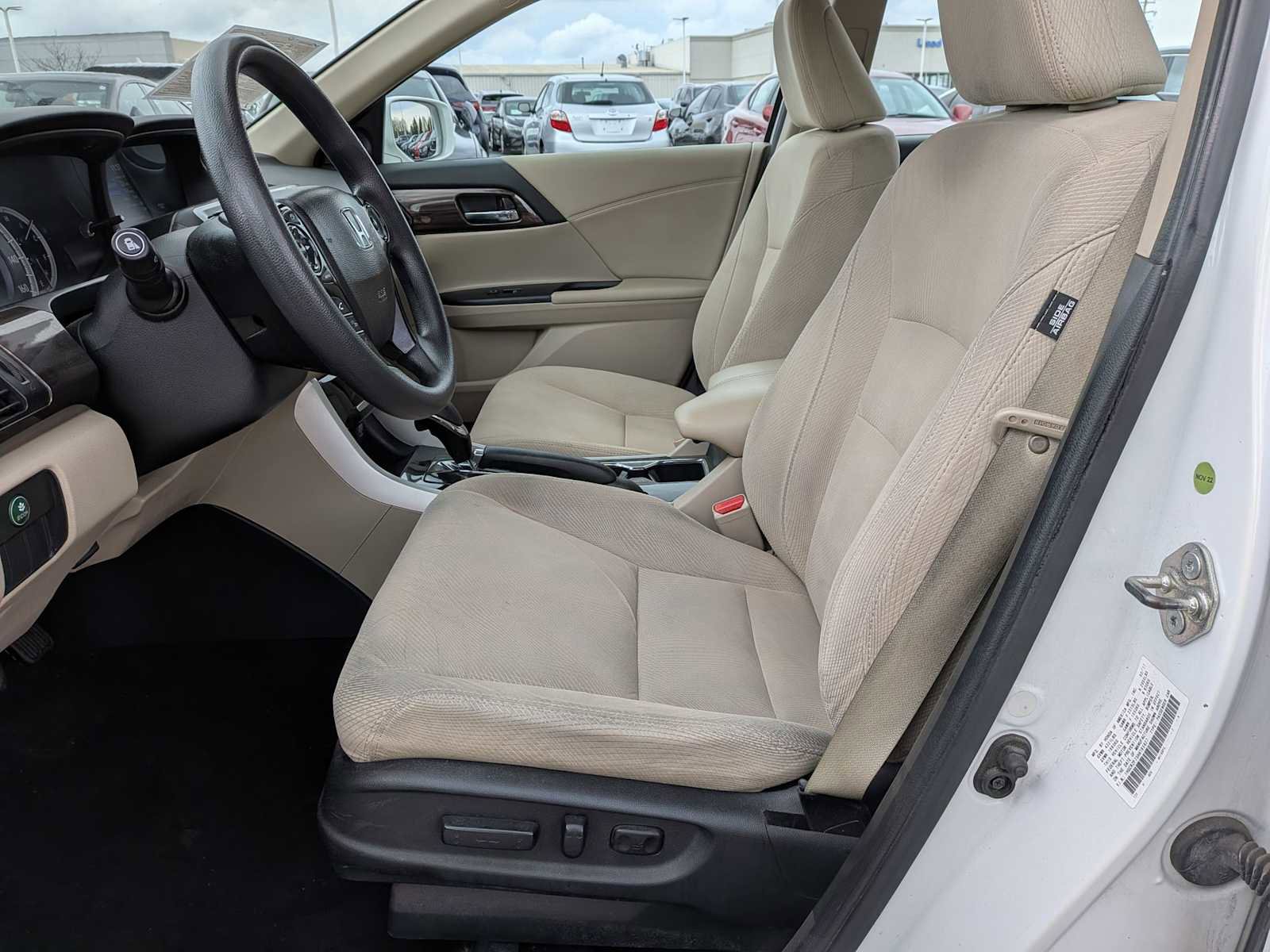 Certified 2017 Honda Accord EX image 15