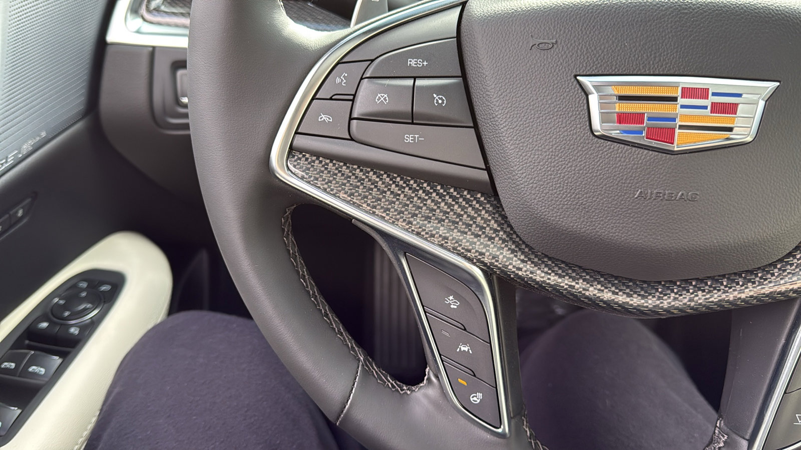 New 2025 Cadillac XT5 Sportv w/ Technology Package image 16