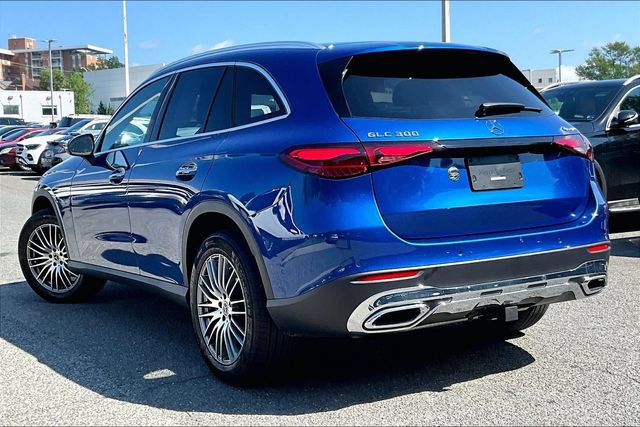 Used 2026 Mercedes-Benz GLC 300 4MATIC image 10