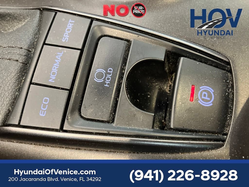Used 2022 Toyota Camry XSE w/ Navigation Package FWD image 17