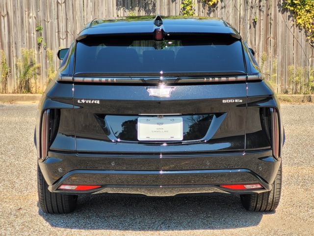 New 2026 Cadillac Lyriq Signature Sport w/ LPO, Floor Liner Package image 5