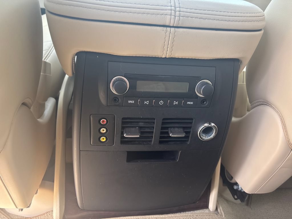 Used 2007 Cadillac Escalade EXT w/ Information Package AWD/4WD image 31