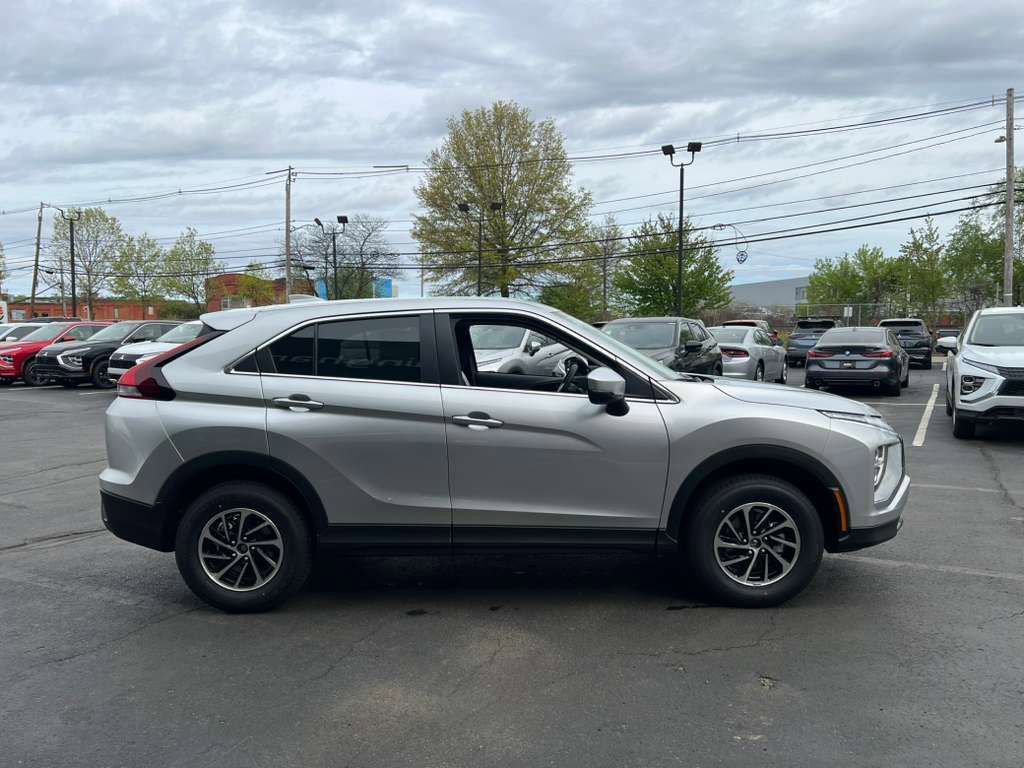New 2026 Mitsubishi Eclipse Cross ES AWD/4WD image 4