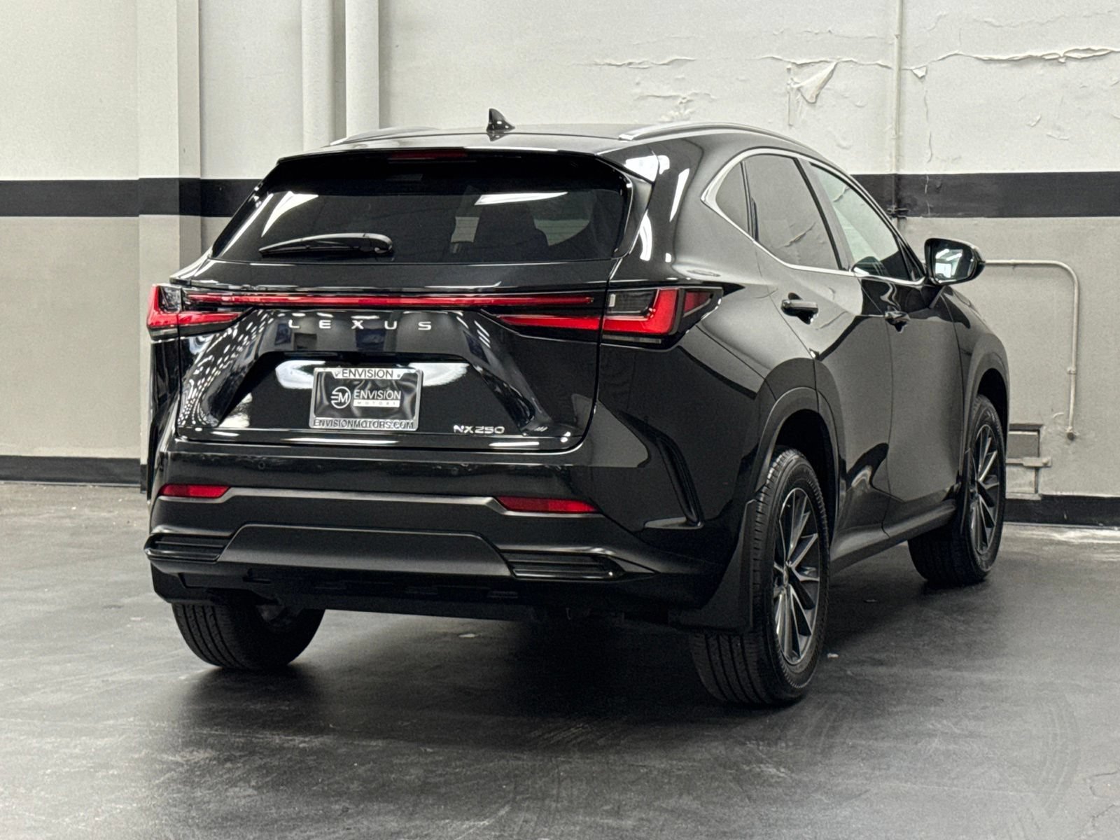 Used 2025 Lexus NX 250 FWD image 14