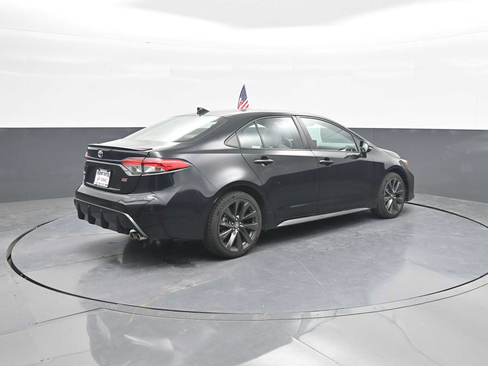 Used 2024 Toyota Corolla SE FWD image 8