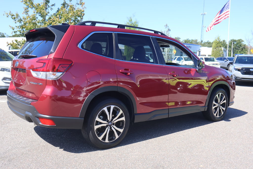 Certified 2024 Subaru Forester Limited AWD/4WD image 9