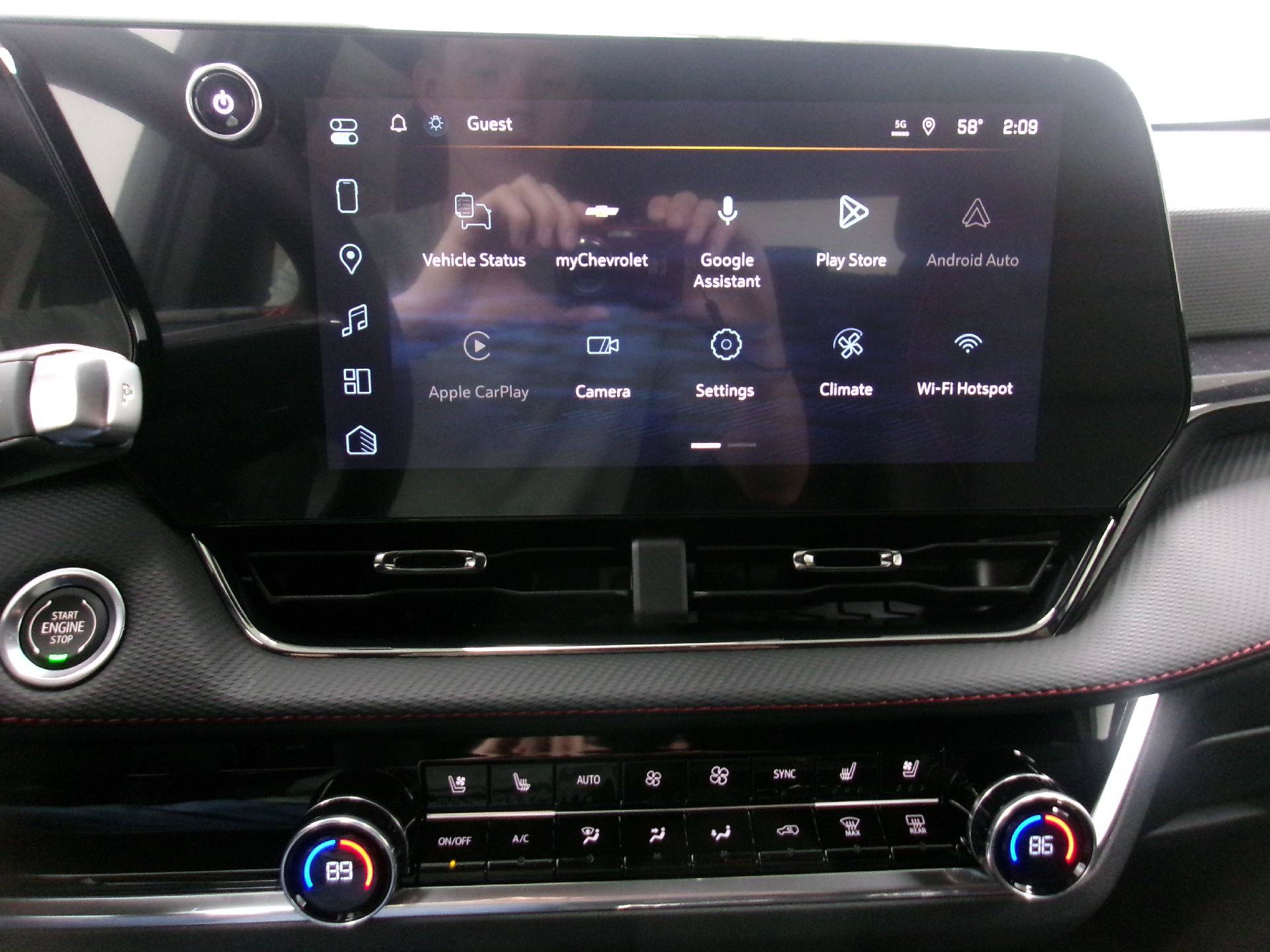 New 2027 Chevrolet Equinox RS w/ Safety and Technology Package AWD/4WD image 12