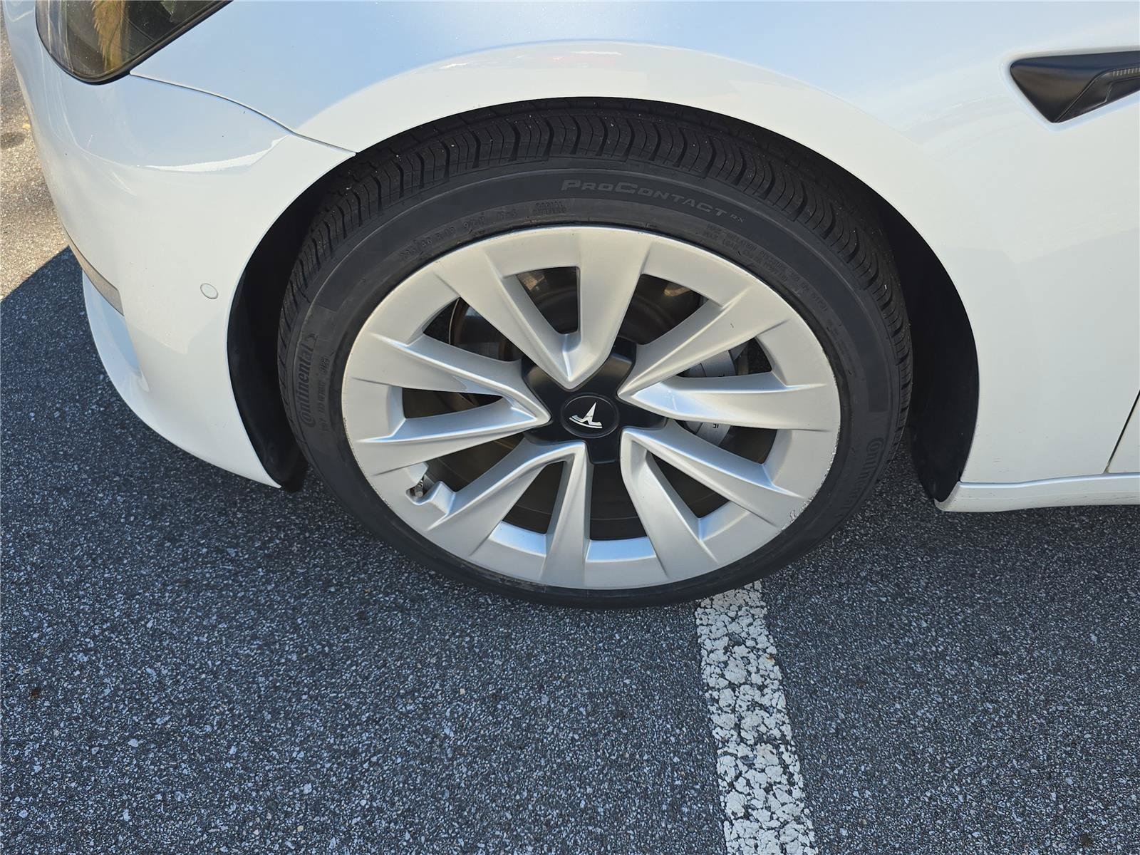Used 2021 Tesla Model 3 Standard Range Plus RWD image 10