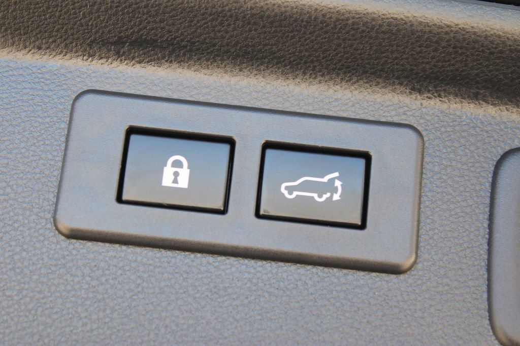 Certified 2024 Subaru Forester Limited image 32